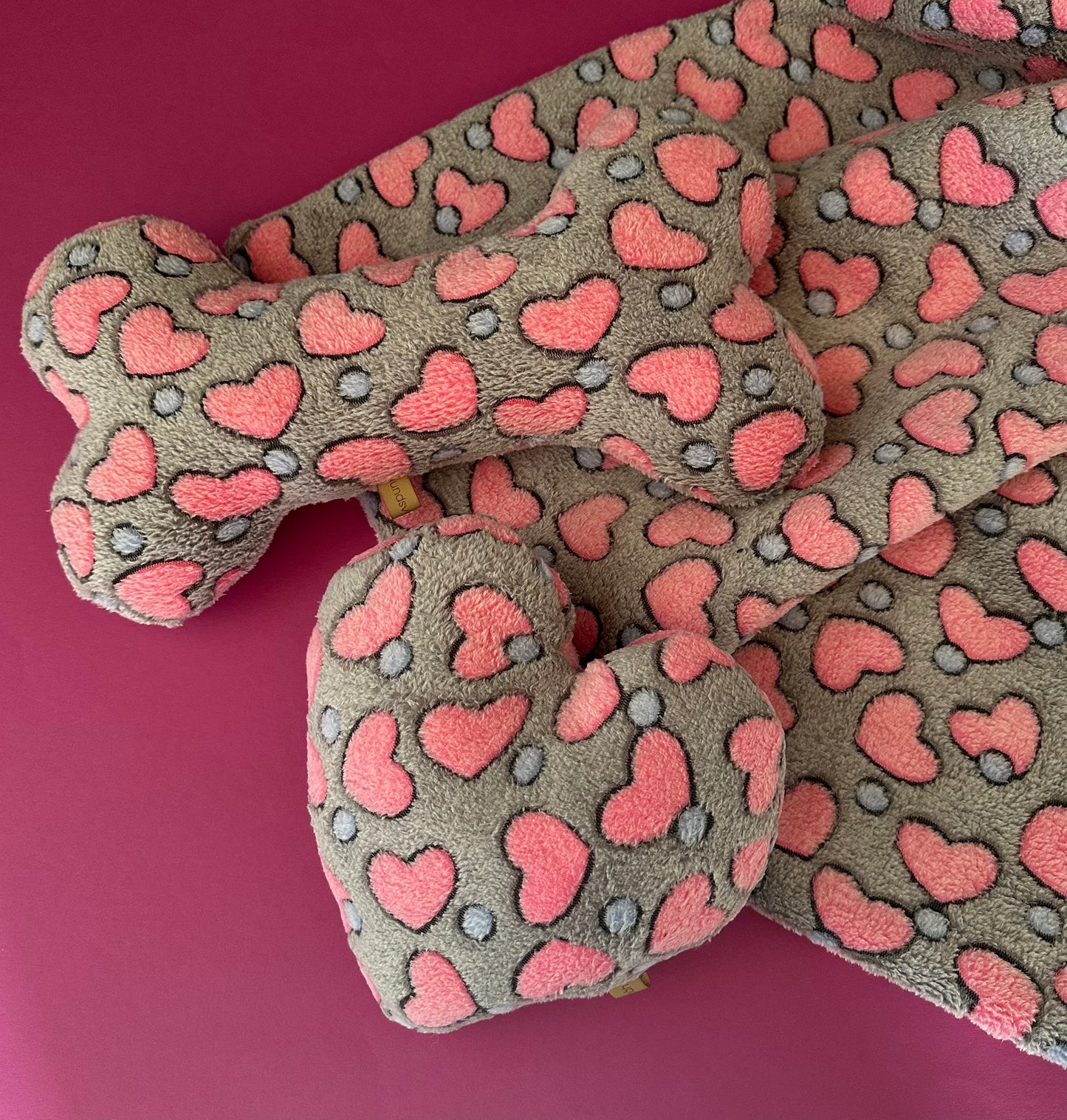Fertig für dich: Kuschelkollektion pinke Herzchen - sofort verfügbar!