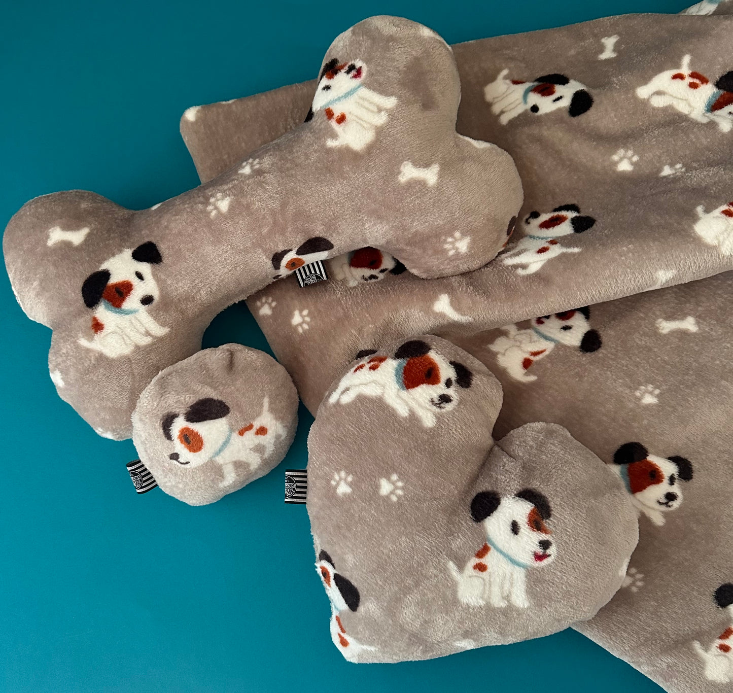 Fertig für dich: Kuschelkollektion Terrier & Pfoten - sofort verfügbar!