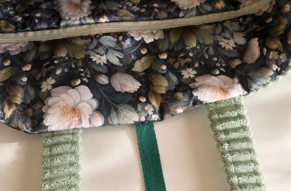 Sofortkauf || Shopper Grün (innen: Wintergarten)