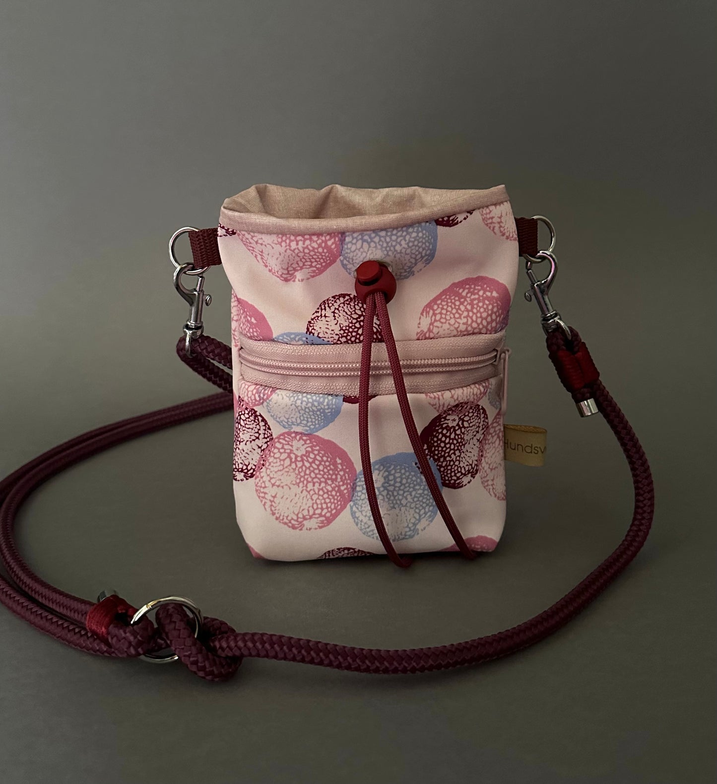 Sofortkauf | kleiner Futterbeutel zum Umhängen "Bubbles rosa"