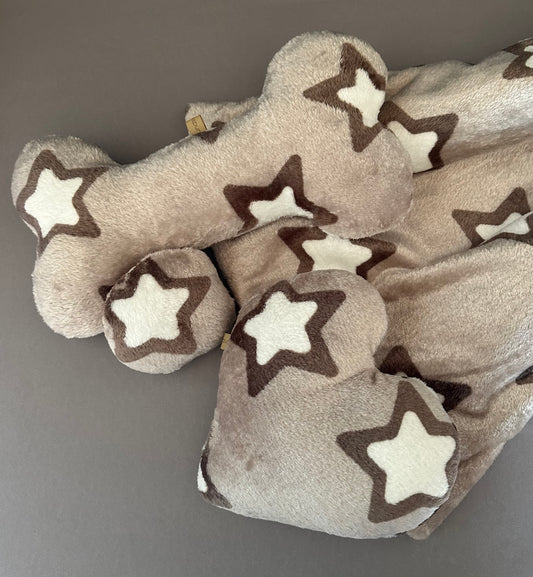 Fertig für dich: Kuschelkollektion Sterne braun - sofort verfügbar!