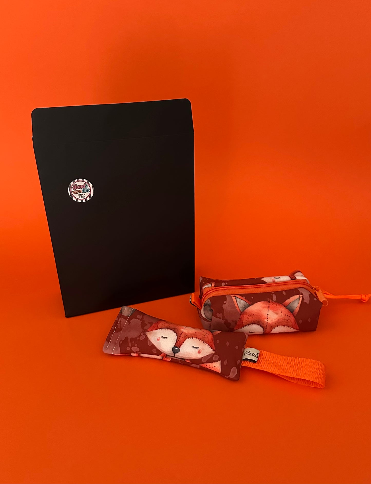 Edition Hundsgeheimnis - mittelgroßer Futterdummy "Eckbert" und mittelgroßer Trainingsdummy