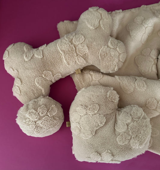 Fertig für dich: Kuschelkollektion Pfotenliebe beige - sofort verfügbar!
