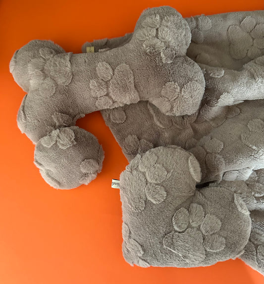 Fertig für dich: Kuschelkollektion Pfotenliebe taupe - sofort verfügbar!