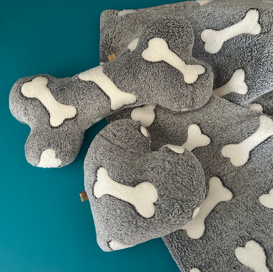 Fertig für dich: Kuschelkollektion Knochen Grau - sofort verfügbar!