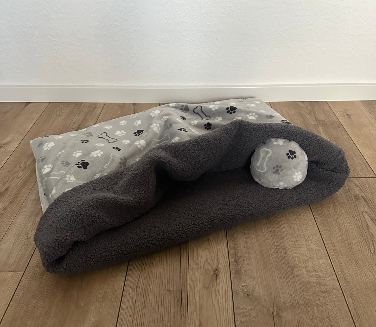 Fertig für dich: Kuschelsäcke für kleine Hunde - sofort verfügbar!