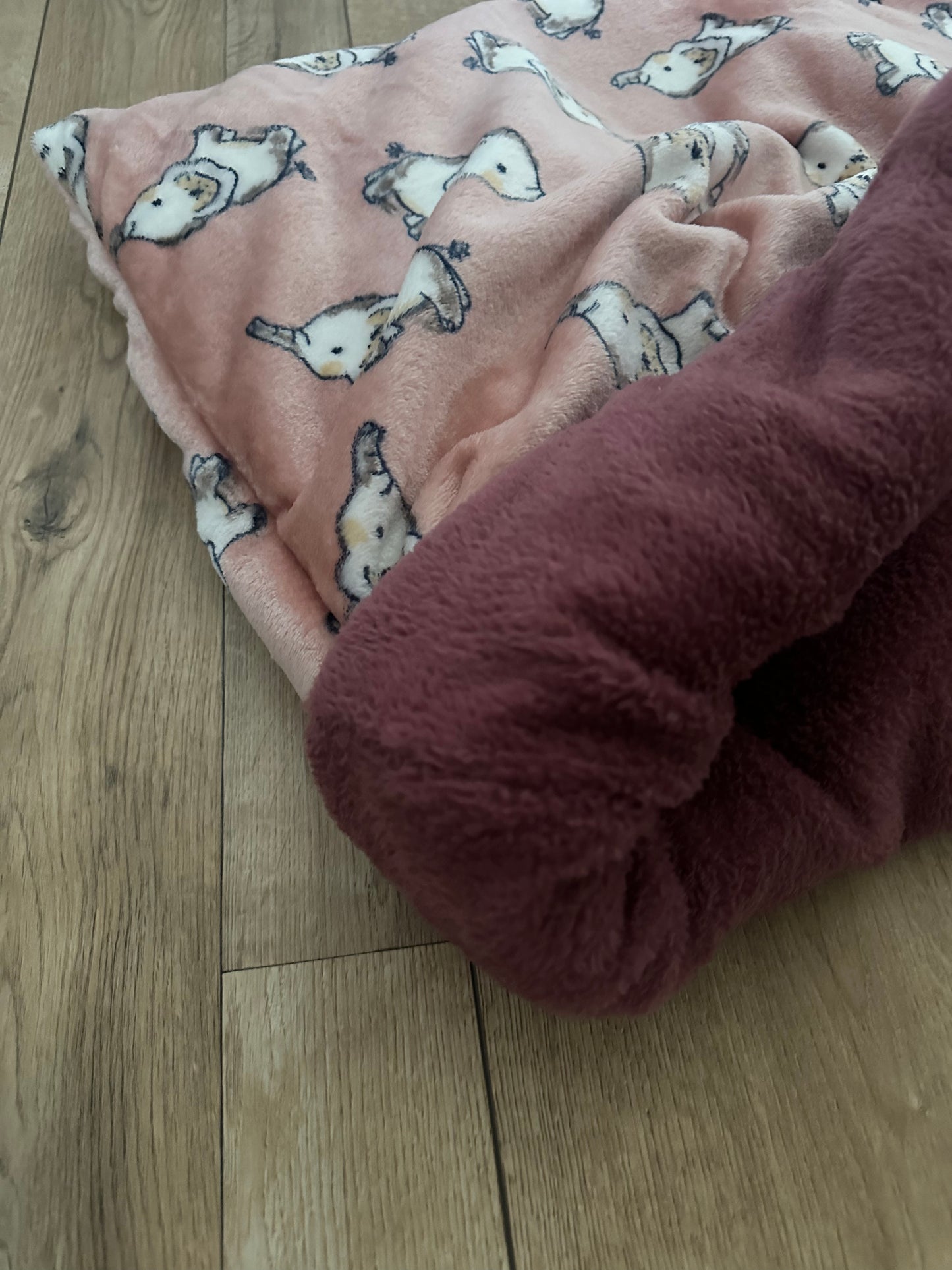 Fertig für dich: Kuschelsäcke für kleine Hunde - sofort verfügbar!