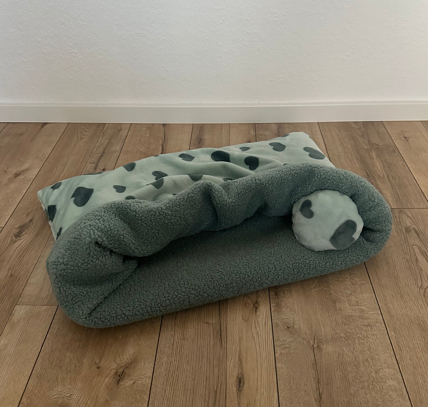 Fertig für dich: Kuschelsäcke für kleine Hunde - sofort verfügbar!