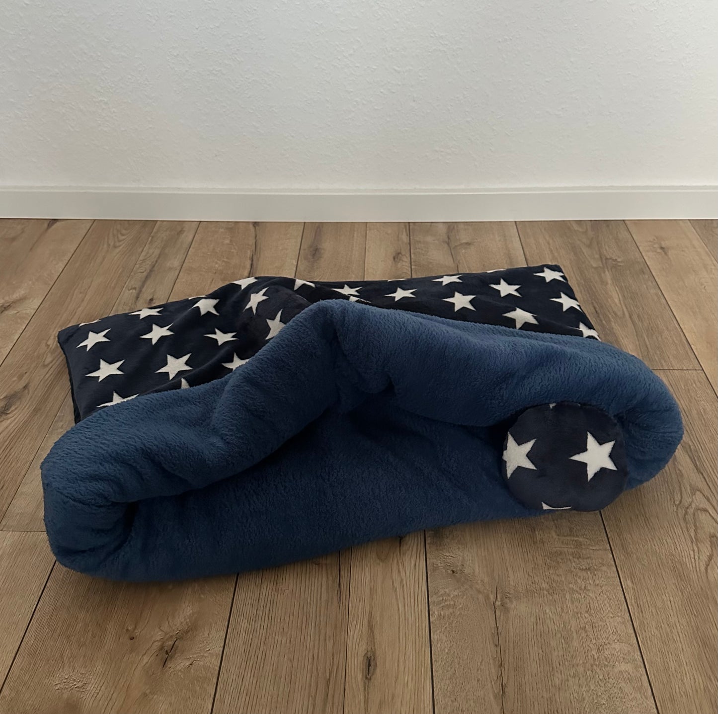 Fertig für dich: Kuschelsäcke für kleine Hunde - sofort verfügbar!