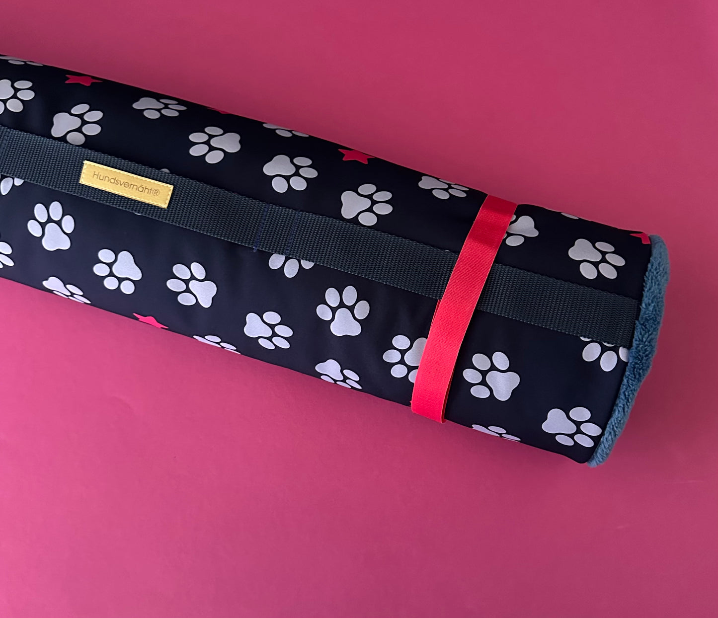 Sale: Reisedecke 70 x 100 cm Pfoten mit Teddyplüsch blau - sofort verfügbar!