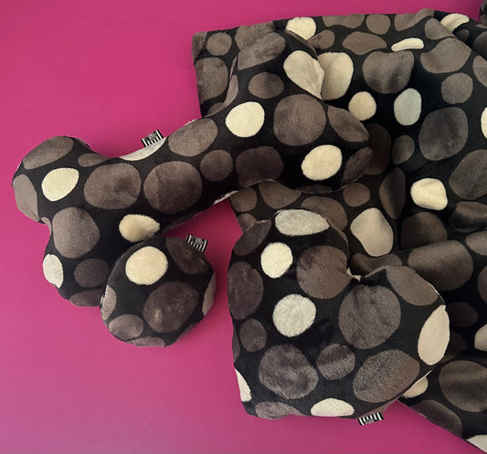 Fertig für dich: Kuschelkollektion Punkte schwarz - sofort verfügbar!