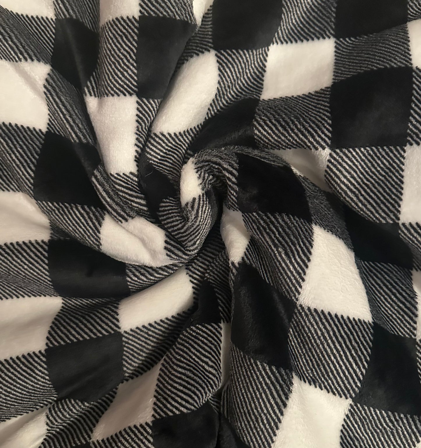 Stelle deine XXL Kuscheldecke selbst zusammen