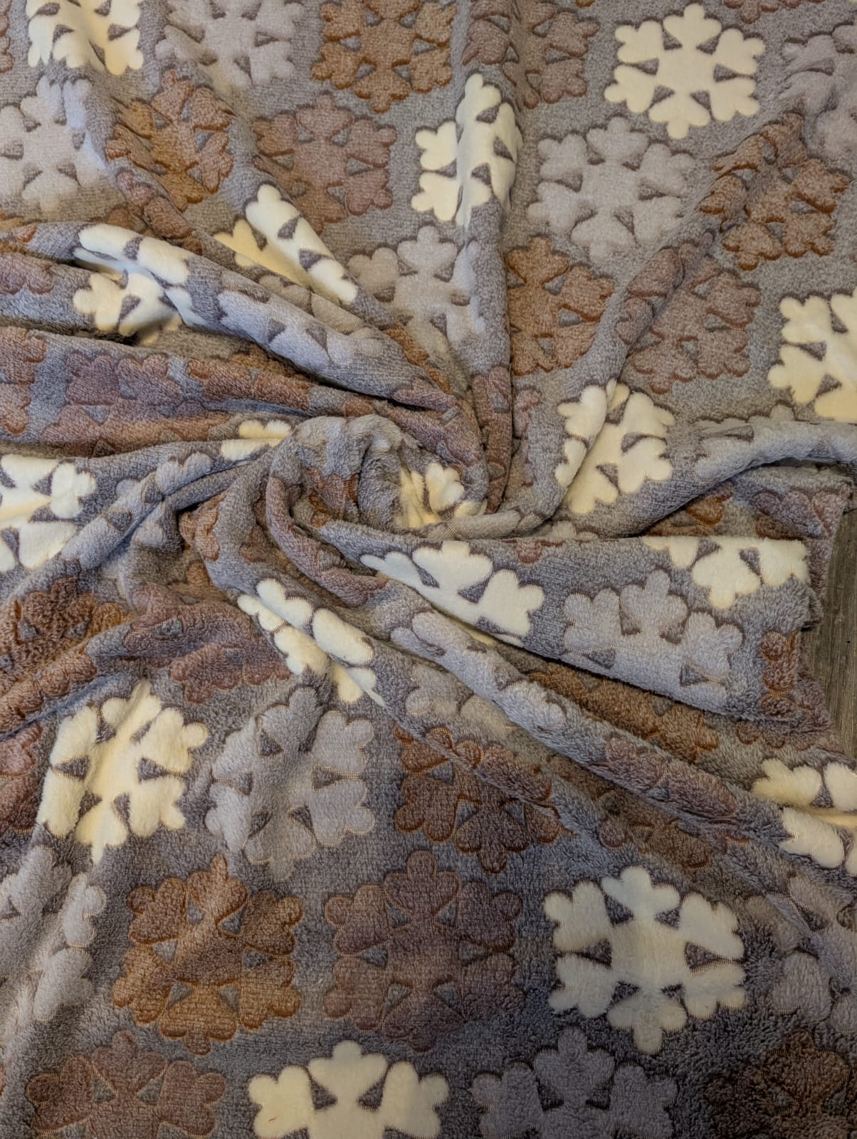 Stelle deine XXL Kuscheldecke selbst zusammen