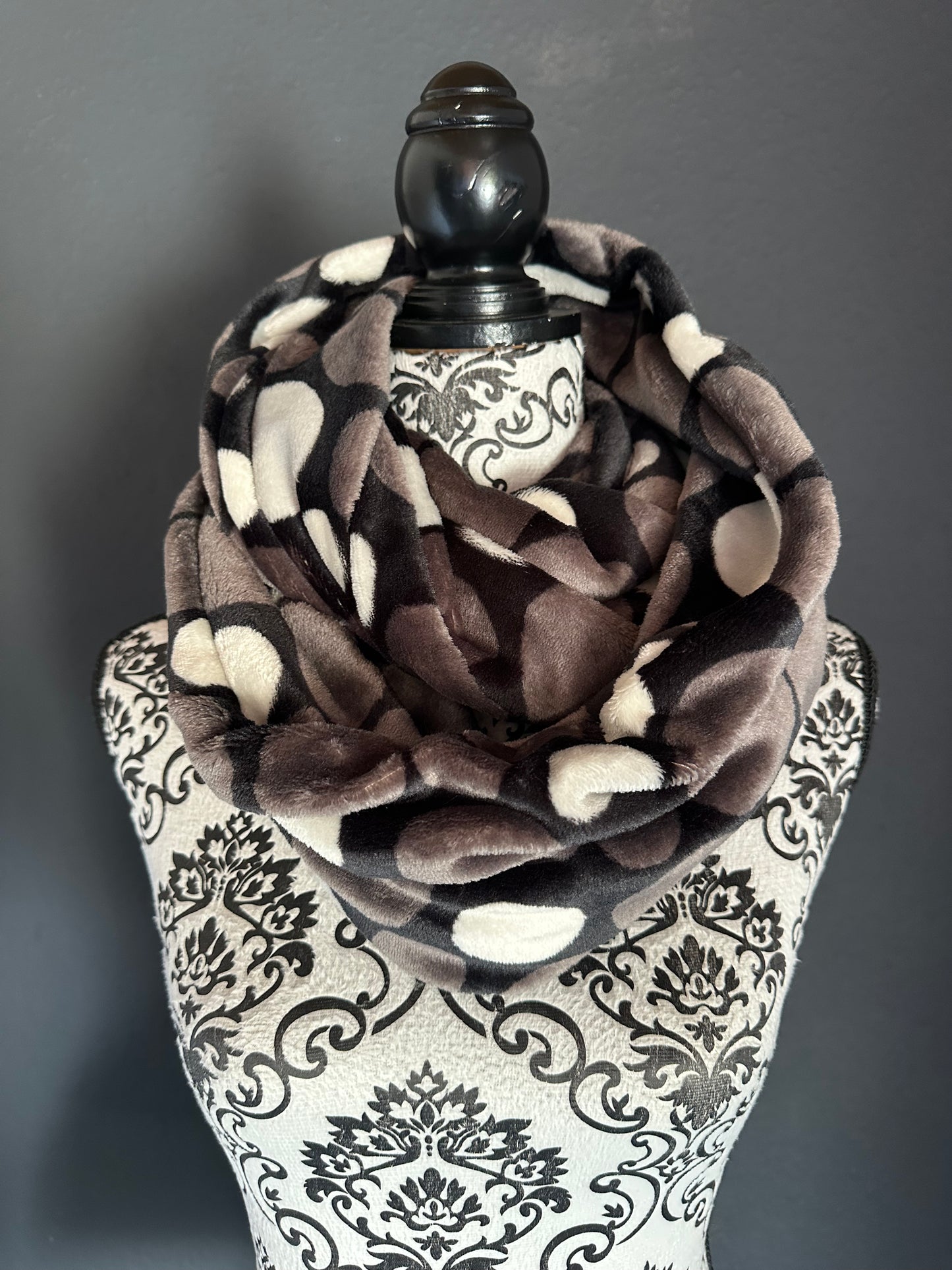 Sofortkauf | Loopschal Punkte schwarz