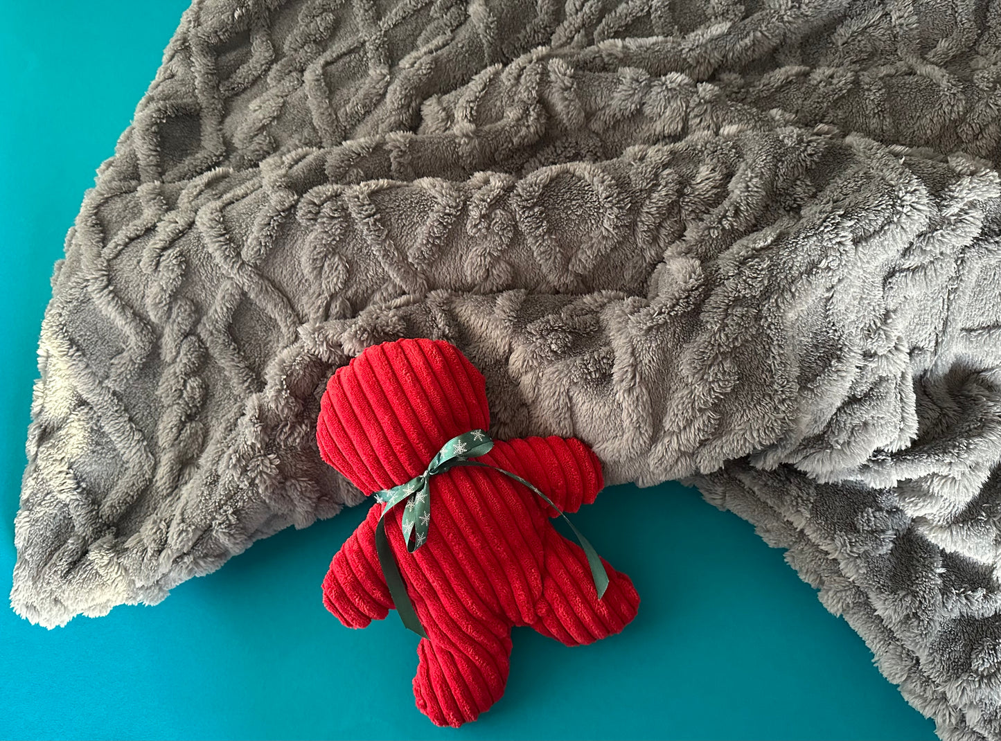 Geschenkebox Kuschelzeit (Kuscheldecke 70 x 100 cm grau + Lebkuchenmann)