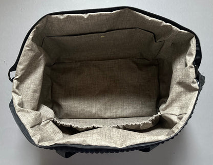 Sofortkauf | kleine Reisetasche Teddyplüsch Leo mit Samtcord schwarz