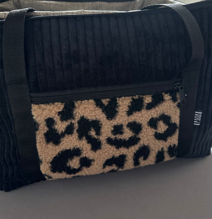 Sofortkauf | kleine Reisetasche Teddyplüsch Leo mit Samtcord schwarz