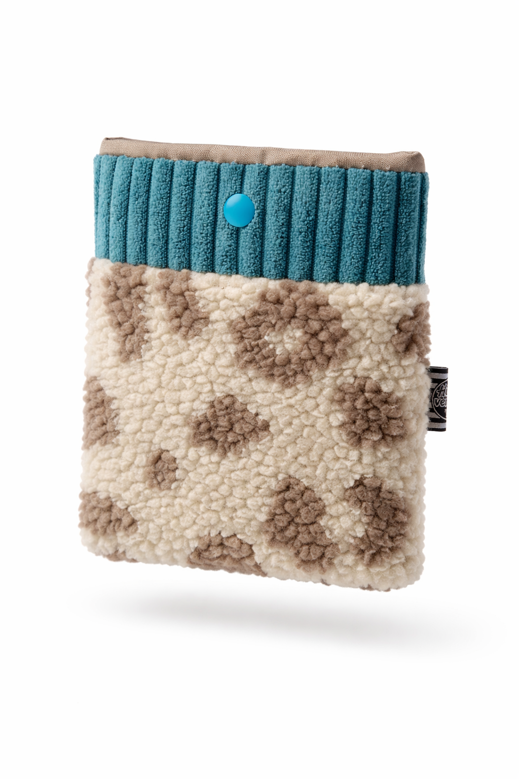 Sofortkauf | Jackentaschenbeutel Teddyplüsch Leo Beige mit petrolblau