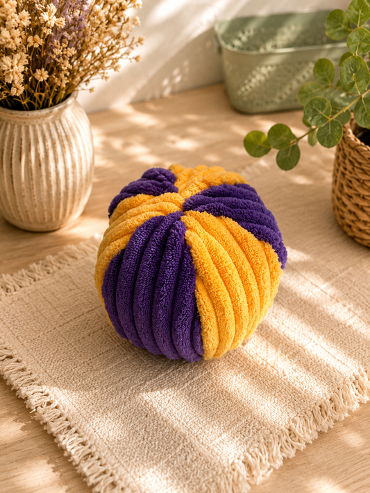 kleiner Ball aus Cord lila / gelb