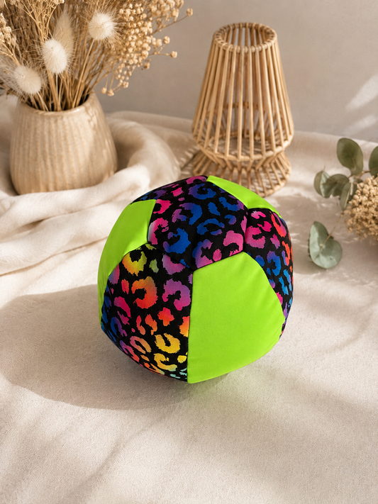 großer Ball aus Softshell Monster / Neongrün