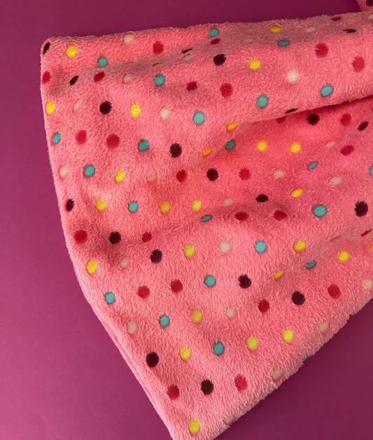 Fertig für dich: Kuschelkollektion bunte Punkte pink - sofort verfügbar!