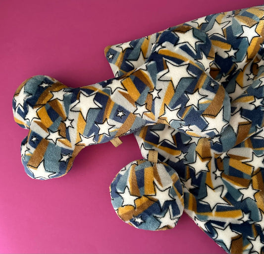 Fertig für dich: Kuschelkollektion Sterne senfgelb / blau - sofort verfügbar!
